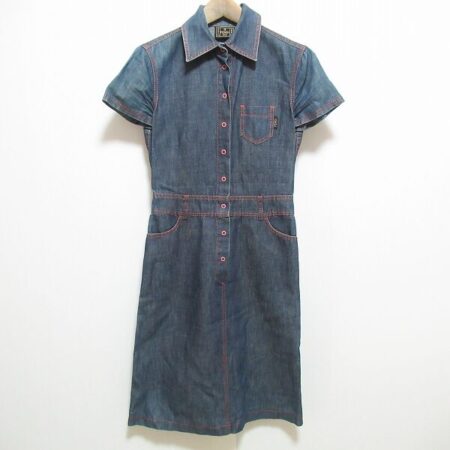カジュアルながらも繊細 フェンディのデニムワンピースを買取しました