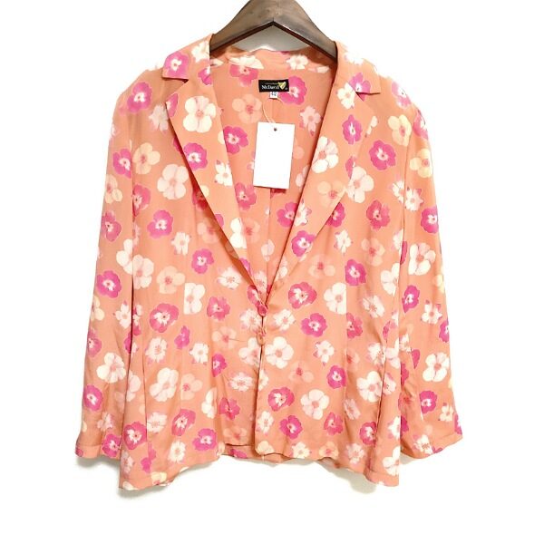 鮮やかなお花が楽しませてくれる マックデイビッドのジャケットを買取しました