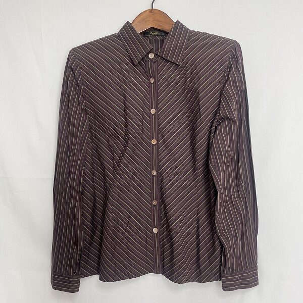 くっきりした色味とストライプが残る レリアンのブラウスを買取しました