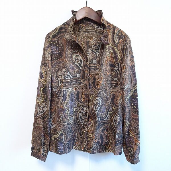 レリアンのブラウスを買取しました|くっきりカッコイイペイズリー