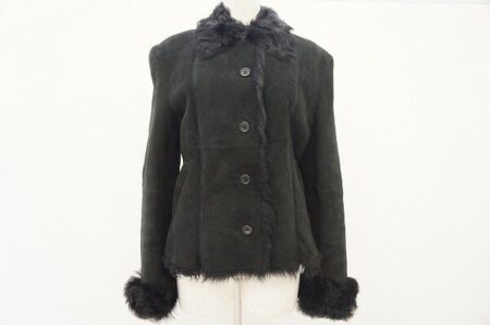 ワンダフルワールドのムートンジャケットを買取しました