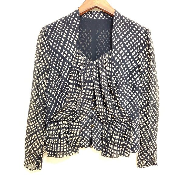 黒とベージュで堅実さをアップ ジュンアシダのジャケットを買取しました