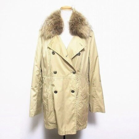 ファーとのバランスも絶妙レリアンのトレンチコートを買取しました