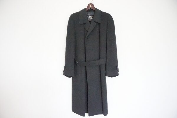 英国屋のカシミヤコート（メンズ）を買取しました