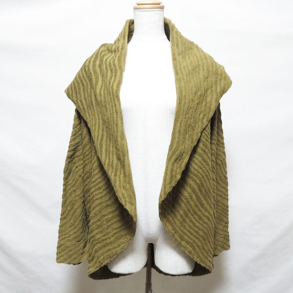 ヨーガンレールのカーディガンを買取しました｜カーキ色がいい