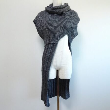 モラビト カーディガンを買取しました｜変形具合が面白い