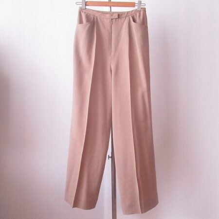 レリアンのパンツを買取しました｜愛らしいベージュがたまらない