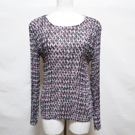 柄の雰囲気も可愛い レリアンのカットソーを買取しました