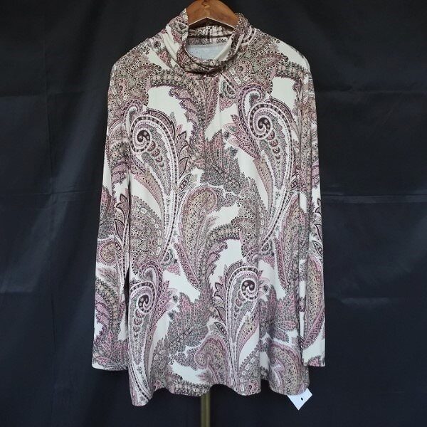 ペイズリーならではのまとまり感 レリアンのカットソーを買取しました