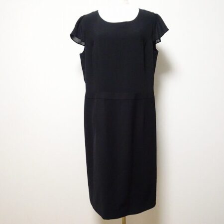 大人ゴージャスな雰囲気 レリアンのワンピースを買取しました