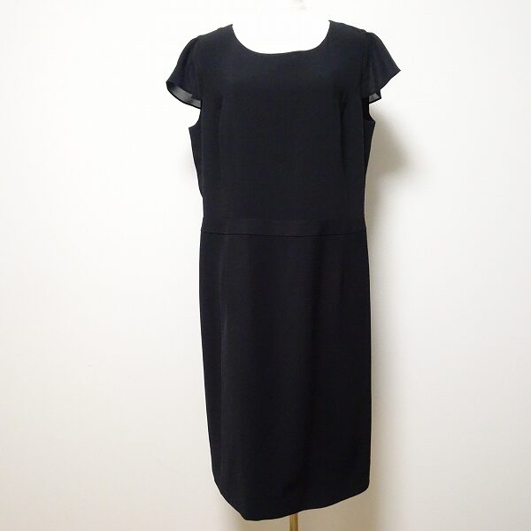 大人ゴージャスな雰囲気 レリアンのワンピースを買取しました