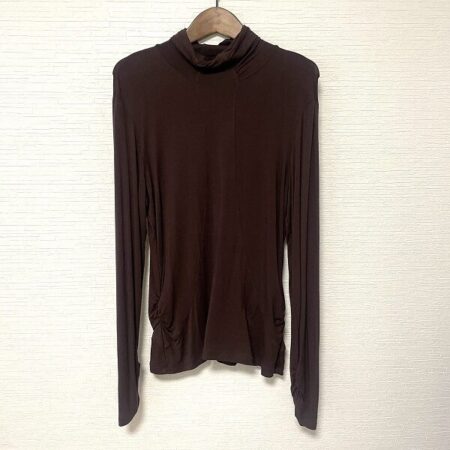 あっさりしたおしゃれが叶う ヒロココシノのカットソーを買取しました