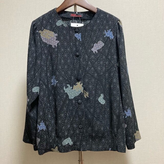 動物柄の楽しさ広がる 詩仙堂のブラウスを買取しました