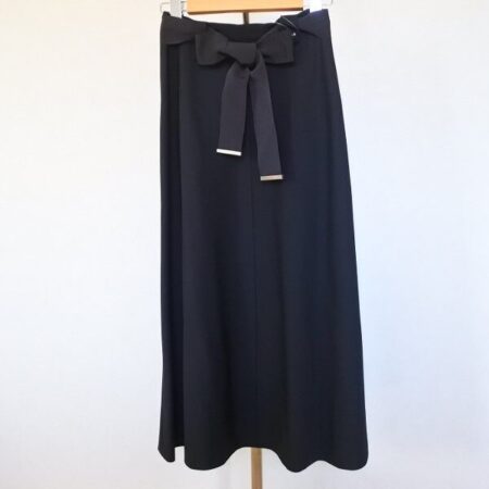 インゲボルグのスカートを買取しました｜リボンの可愛さも目立つ