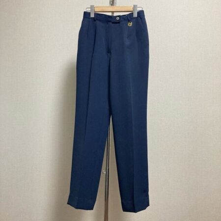 ブラック＆ホワイトのパンツを買取しました｜洗練された雰囲気