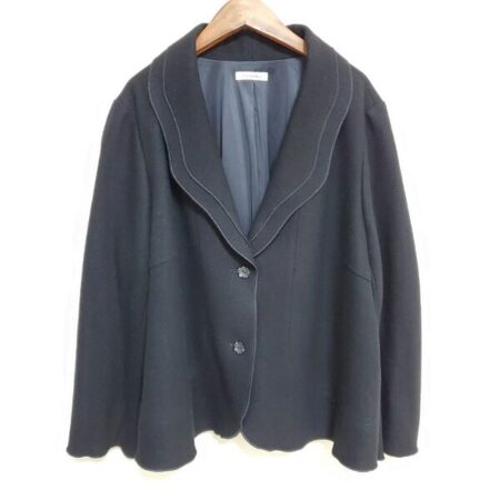 豪華ながらも落ち着きあり フィットミーモアのジャケットを買取しました