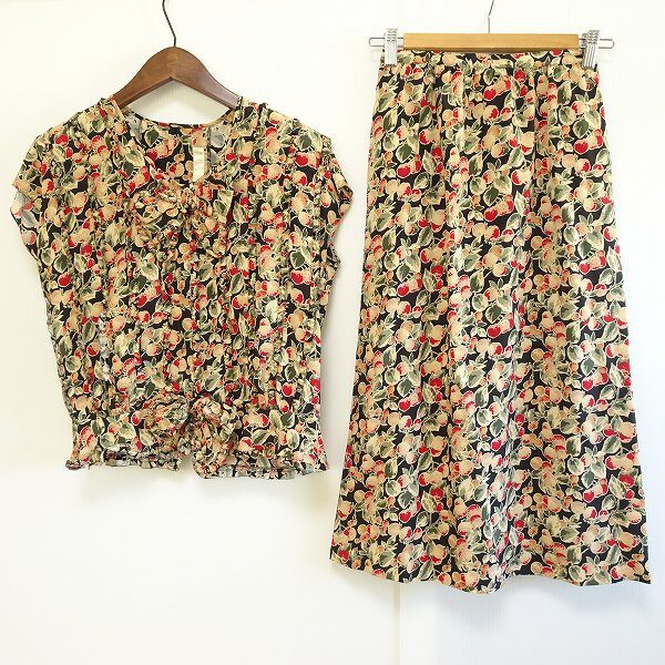 ピンクハウスのセットアップを買取しました｜果物柄がフレッシュ