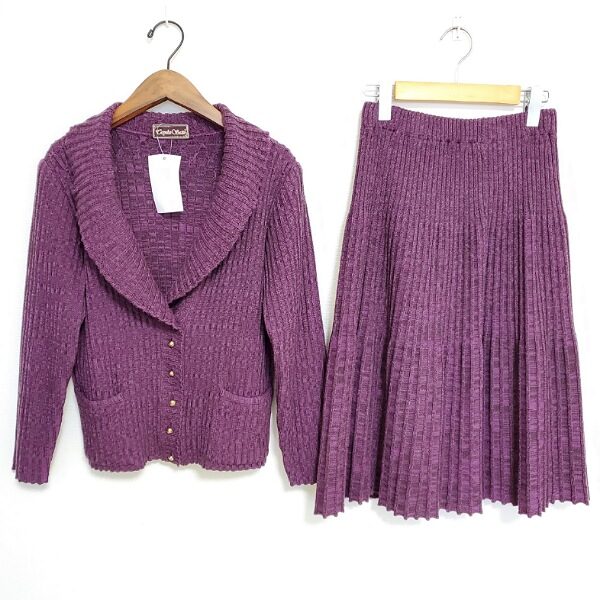 優雅な紫がいい 斉藤都世子のセットアップを買取しました