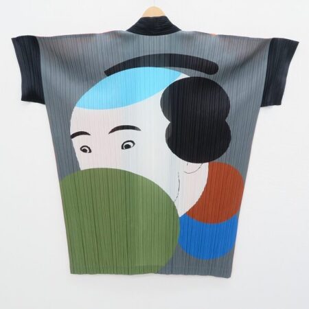 かっこよさもある プリーツプリーズのコートを買取しました