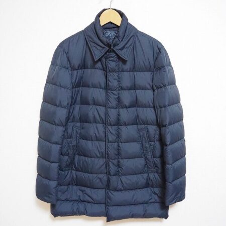 柔らかカジュアル メンズのダウンコートを買取しました【ヘルノ】