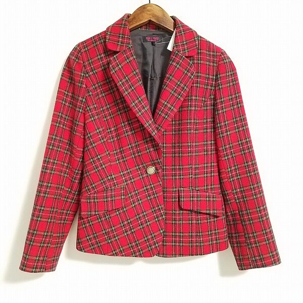 ユキトリイのジャケットを買取しました｜赤チェックと金ボタンがマッチ