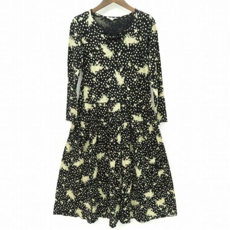 スズラン柄が柔らかさを出してくれる ピンクハウスのワンピースを買取しました