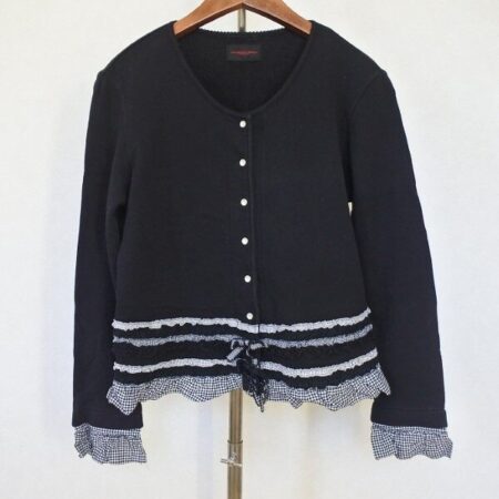 ワンダフルワールドのカーディガンを出張買取ご利用のお客様より買取しました