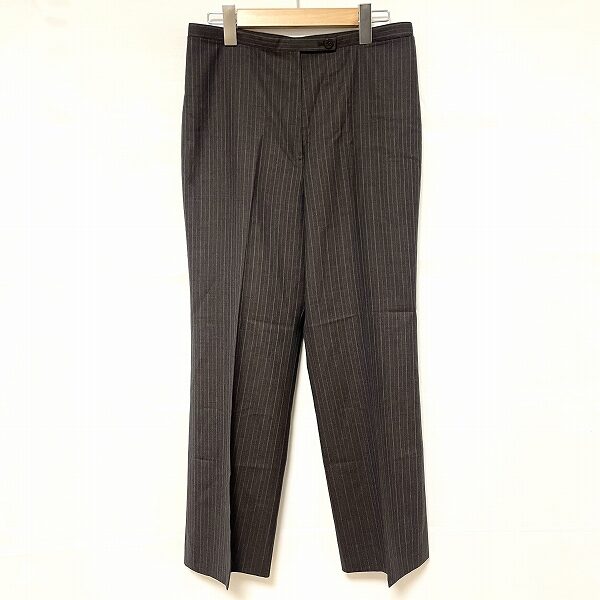 ラインも綺麗なレリアンのパンツを買取しました