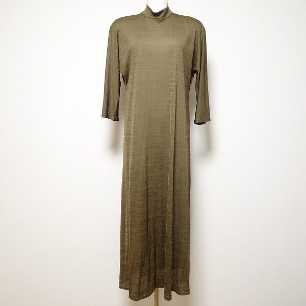 ヒロココシノのワンピースを買取しました｜カーキの渋みが癖になる