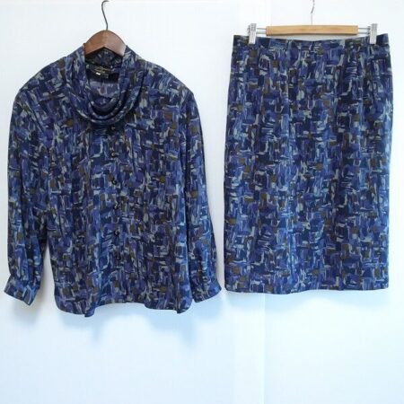 レリアンの紫が綺麗なセットアップを買取しました