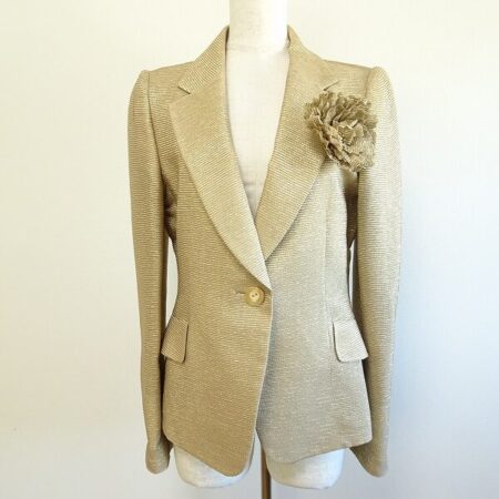 セレモニーにも最適 ベラのジャケットを買取しました