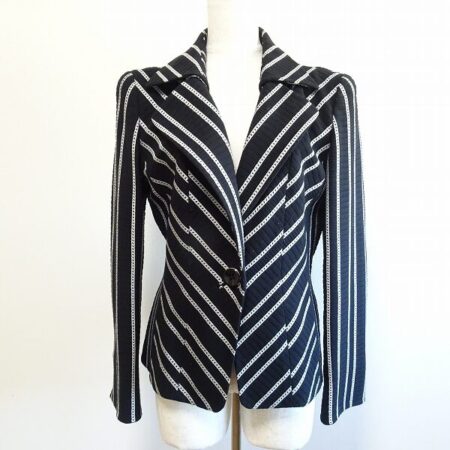 イネスのジャケットを買取しました｜刺繍の感じが美しい