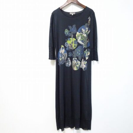 トクコのワンピースを買取しました｜グレー×花柄で静かにおしゃれを