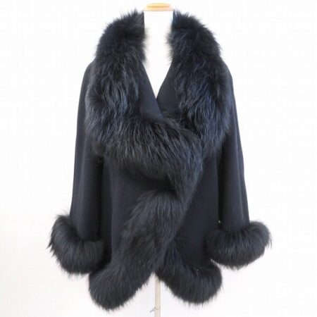 ファーの温かみがいい 伊太利屋のコートを買取しました