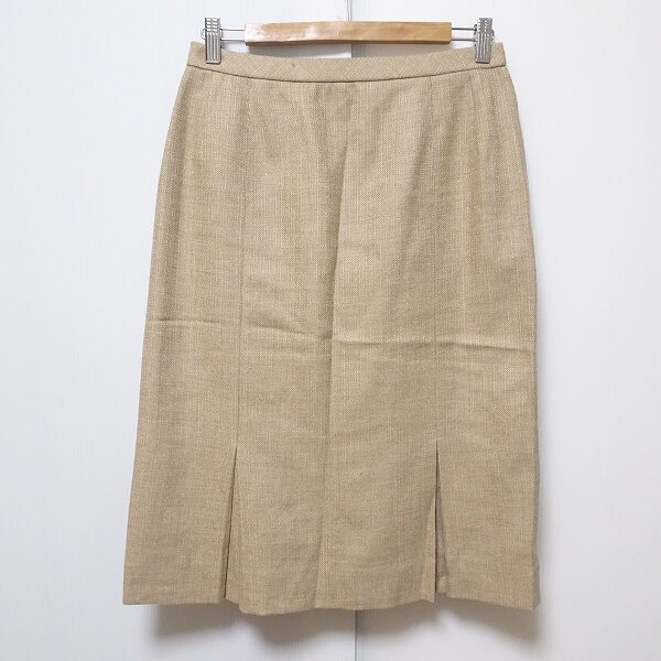 レリアンのスカートを出張買取ご利用のお客様より買取しました