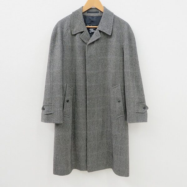 気楽に羽織れてカッコよさも出る バーバリーのコートを買取しました