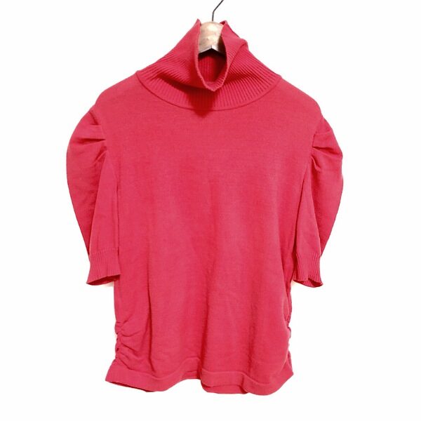 赤×ハイネックで温かみある存在に レリアンのニットを買取しました