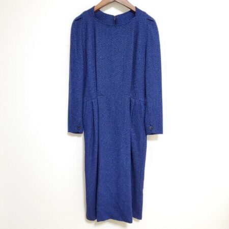 ジュンアシダのワンピースを買取しました｜自然な青色がいい