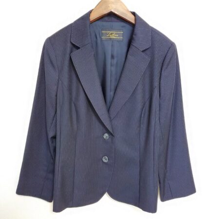 ストライプもわかりにくくていい レリアンのジャケットを買取しました