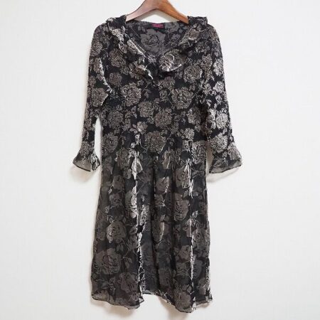 いい締まり具合 ユキトリイのワンピースを買取しました