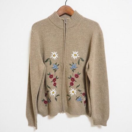 花柄とアンゴラ素材がいい マックデイビッドのカーディガンを買取しました