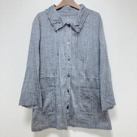 モダンな雰囲気もある レリアンのジャケットを買取しました