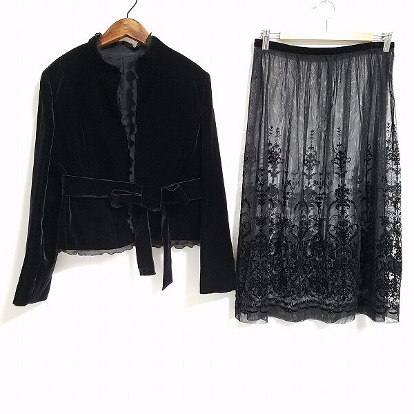 ベロア シルク レース 高級が詰まった｜レリアンのセットアップを買取しました