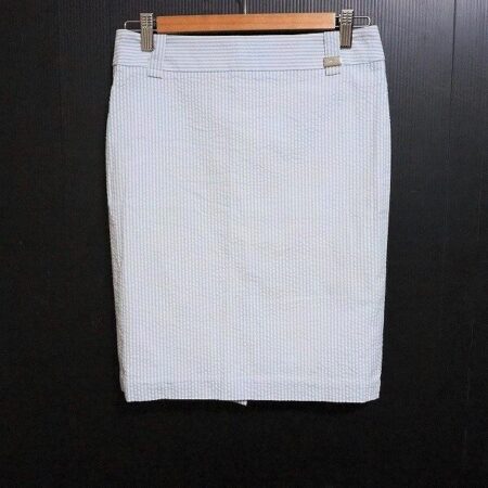 サッカー地×ストライプで軽やかに グッチのスカートを買取しました