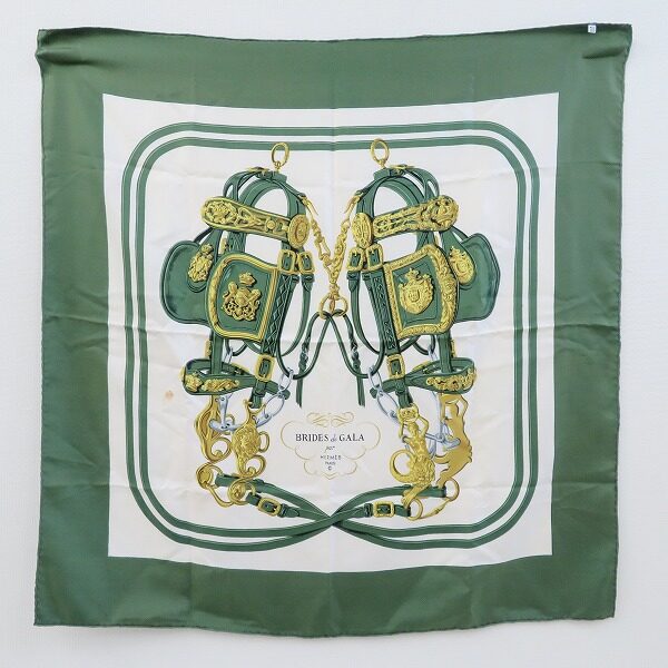 グリーンが映える エルメスのスカーフを買取しました