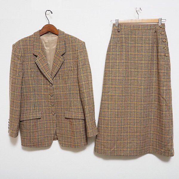 チェックのくっきり具合がいい インゲボルグのセットアップを買取しました