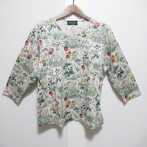 バライロノクラシのカットソーを買取しました|花柄が優雅で可愛い