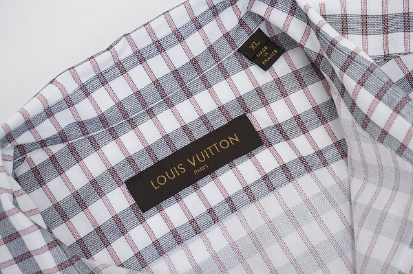 ルイヴィトンのメンズ長袖シャツを買取させて頂きました